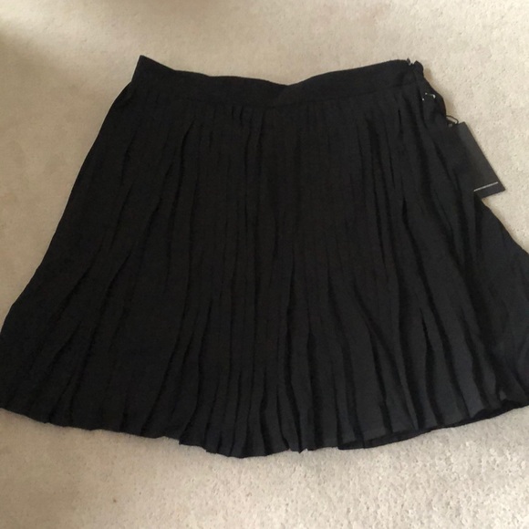 Chiffon pleated skirt!